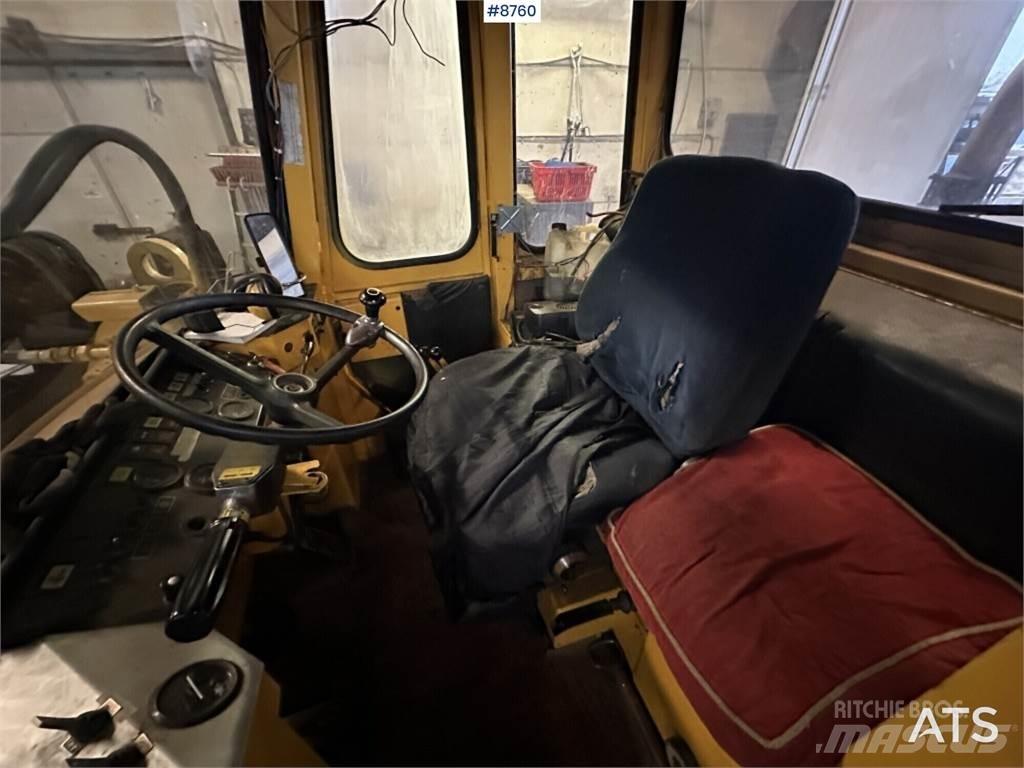 Volvo BM 4400 Колісні бульдозери