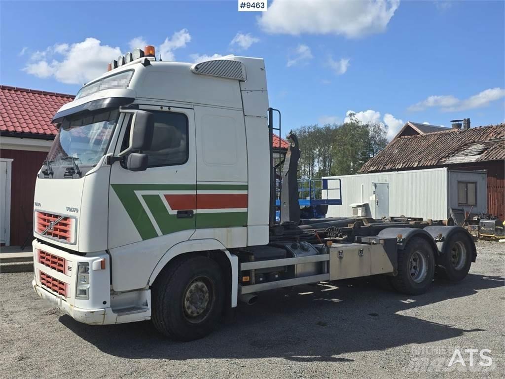 Volvo FH12 Вантажівки з гаковим підйомом