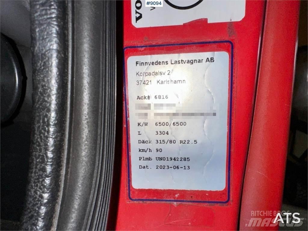 Volvo FL12 Вантажівки з гаковим підйомом