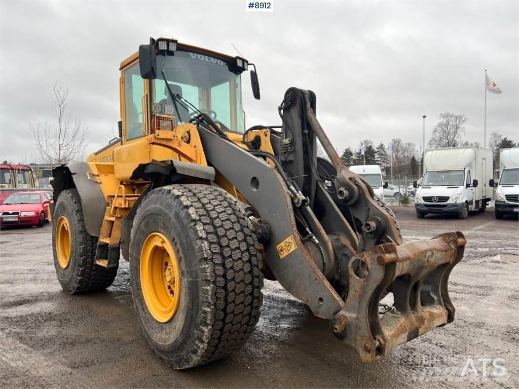 Volvo L110E Фронтальні навантажувачі
