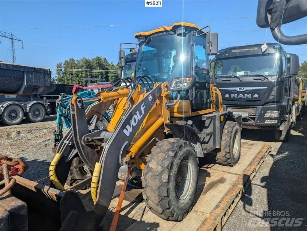 Wolf WL160 Фронтальні навантажувачі
