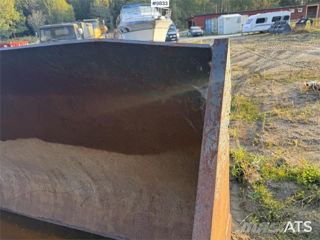 YPV GR 6.5 m3 Ковші