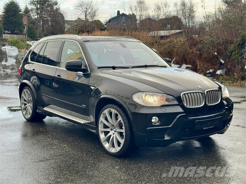 BMW X5 Автомобілі