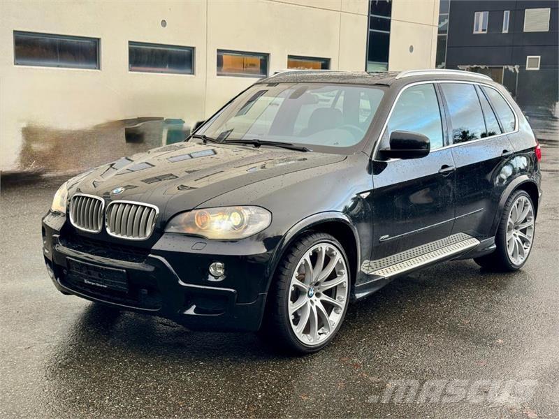 BMW X5 Автомобілі