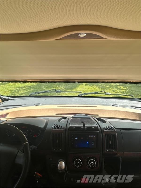  Campingbil Автодома і житлові автопричепи