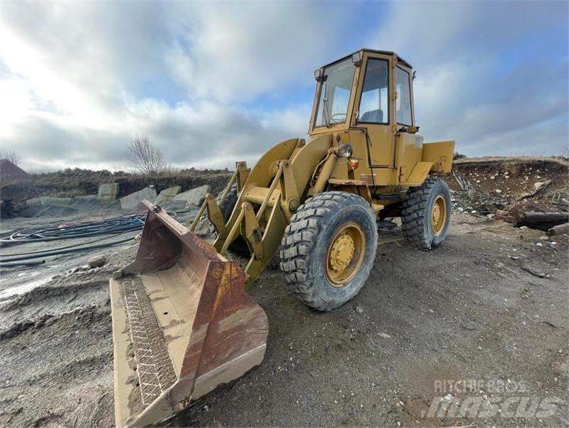 CAT 920 Фронтальні навантажувачі