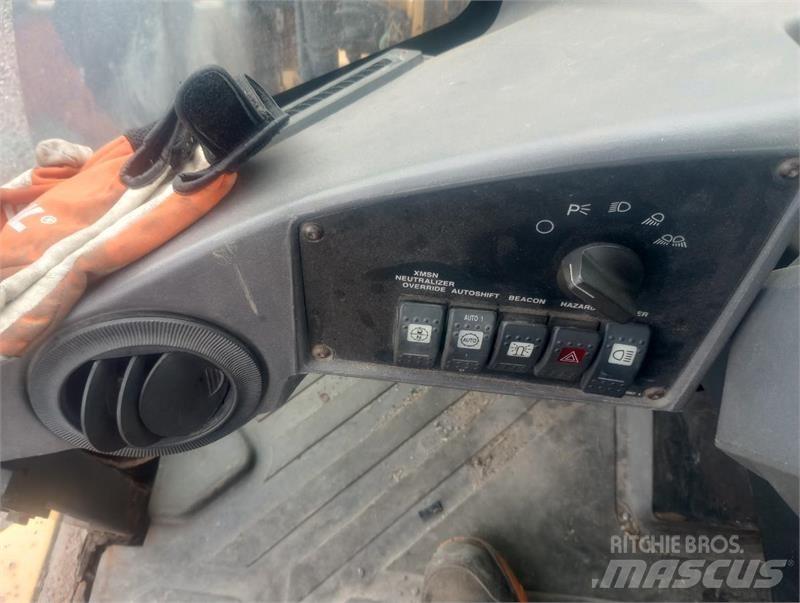 CAT 930 G Фронтальні навантажувачі