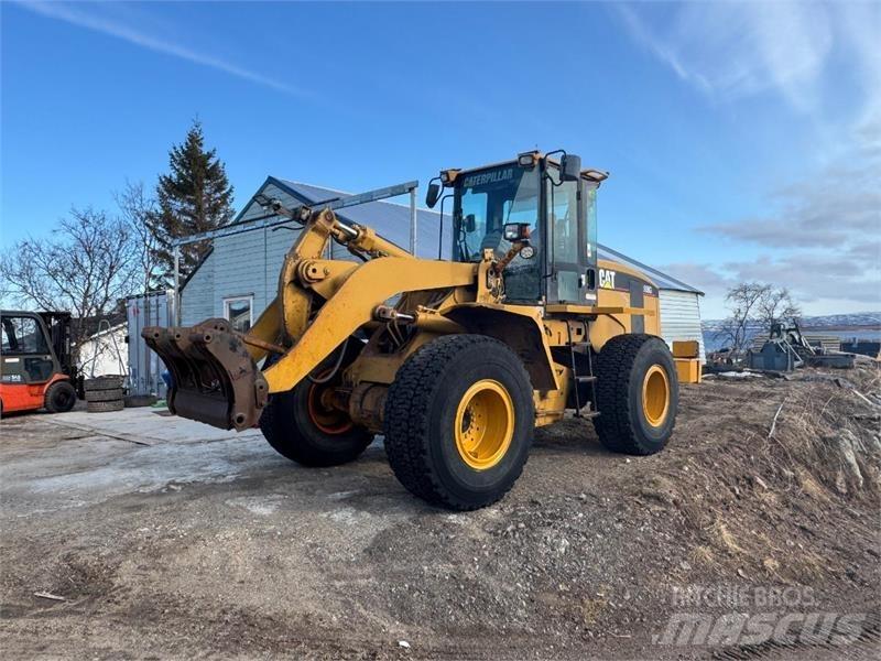 CAT 938G Фронтальні навантажувачі
