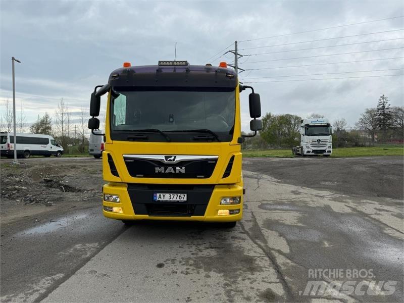 MAN TGL Вантажівки / спеціальні