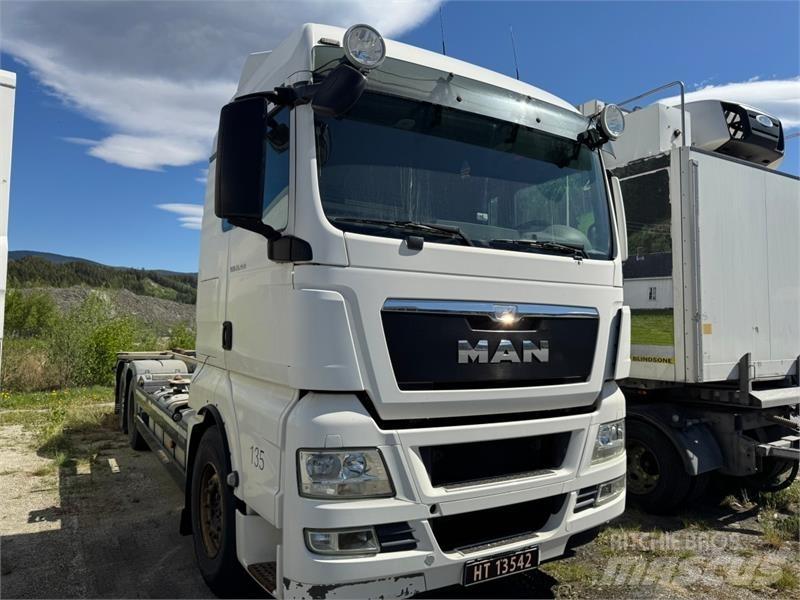 MAN TGX Вантажівки / спеціальні