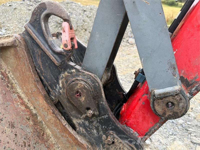 Neuson 6003 Гусеничні екскаватори