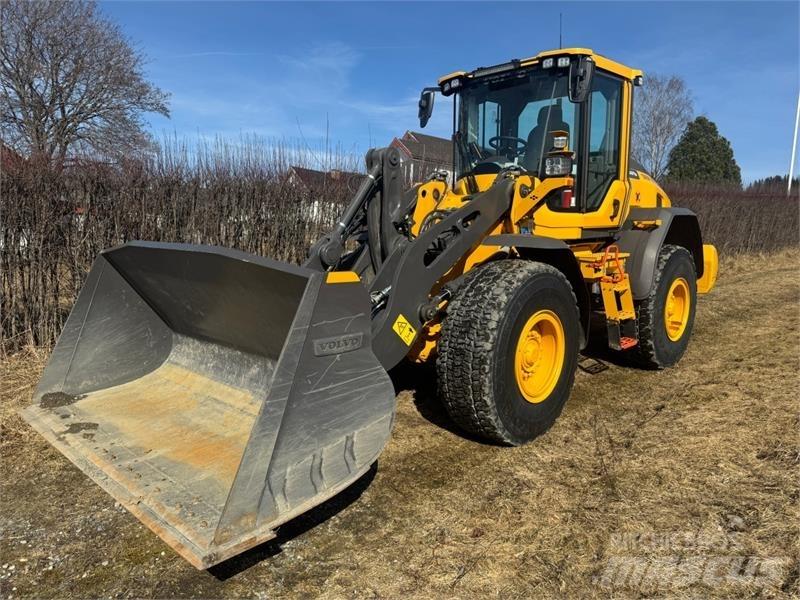 Volvo L70H Фронтальні навантажувачі