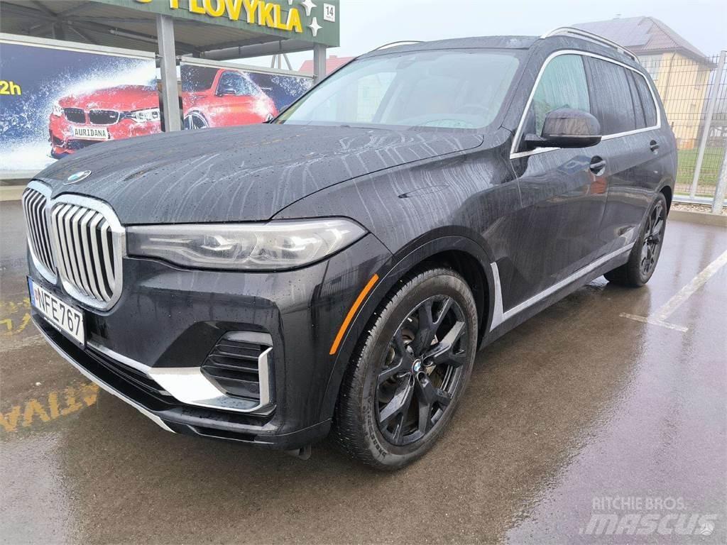 BMW  Автомобілі