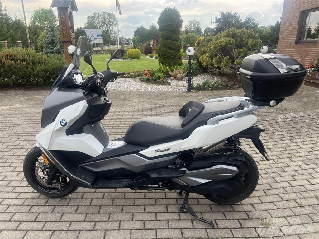BMW  Всюдиходи