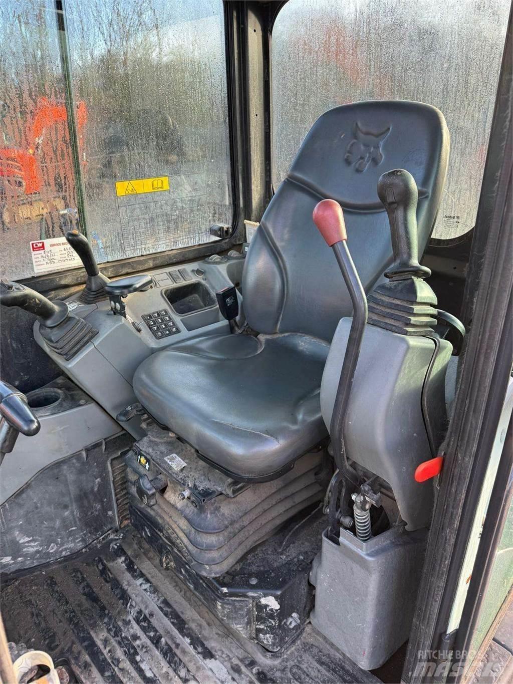 Bobcat E45 Гусеничні екскаватори