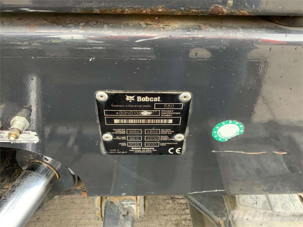 Bobcat E50 Гусеничні екскаватори