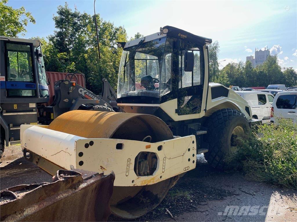 Bomag BW 211-5 Грунтові котки