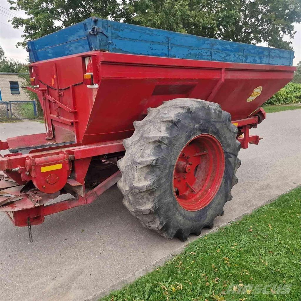 Bredal B80 Розсіювач мінеральних добрив