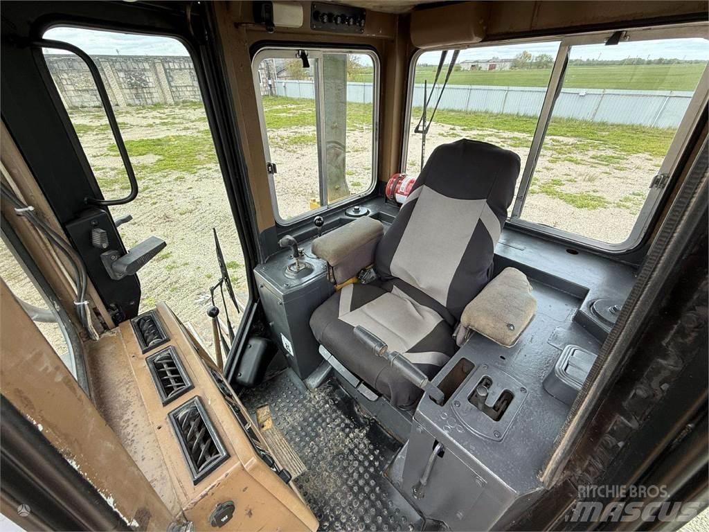 CAT D4H LGP Гусеничні бульдозери