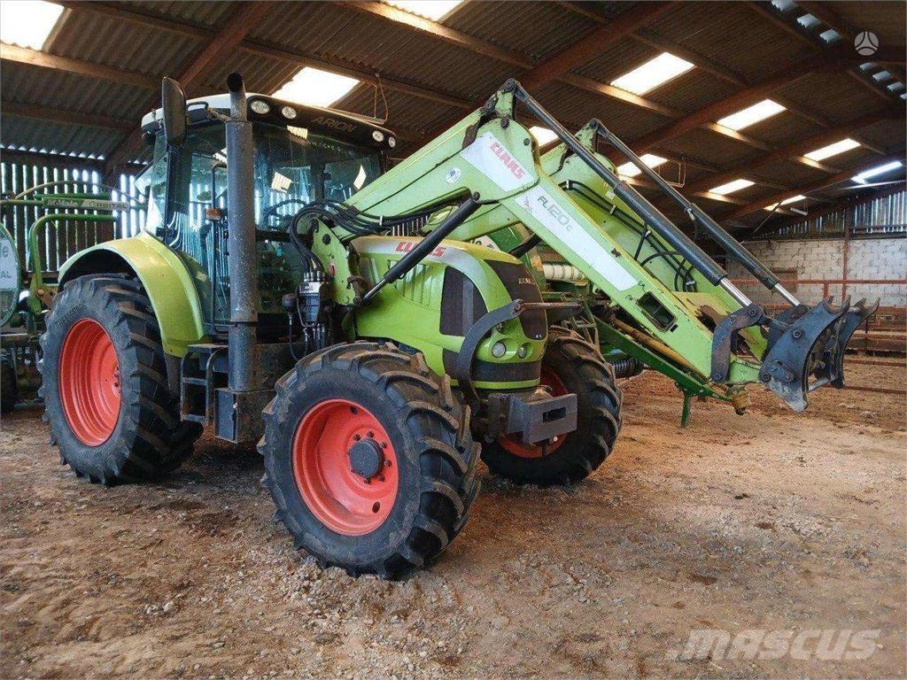 CLAAS Arion 620 Трактори