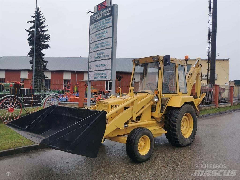 Ford 550 Екскаватори-навантажувачі