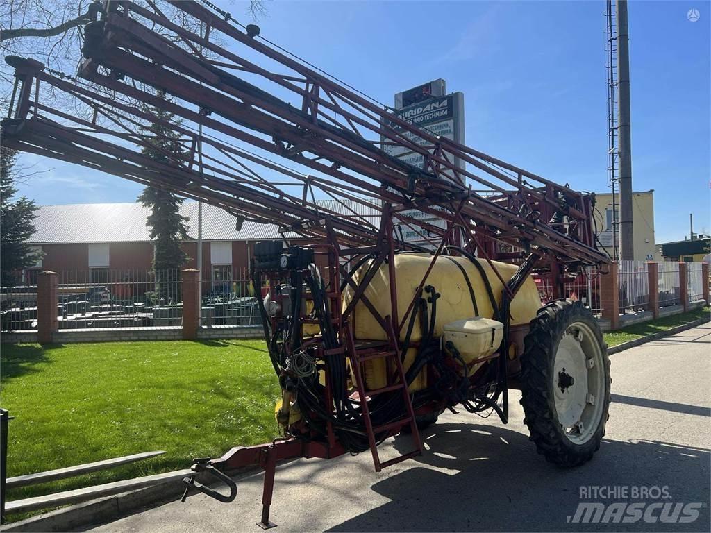 Hardi 24 metrai Самохідні обприскувачі