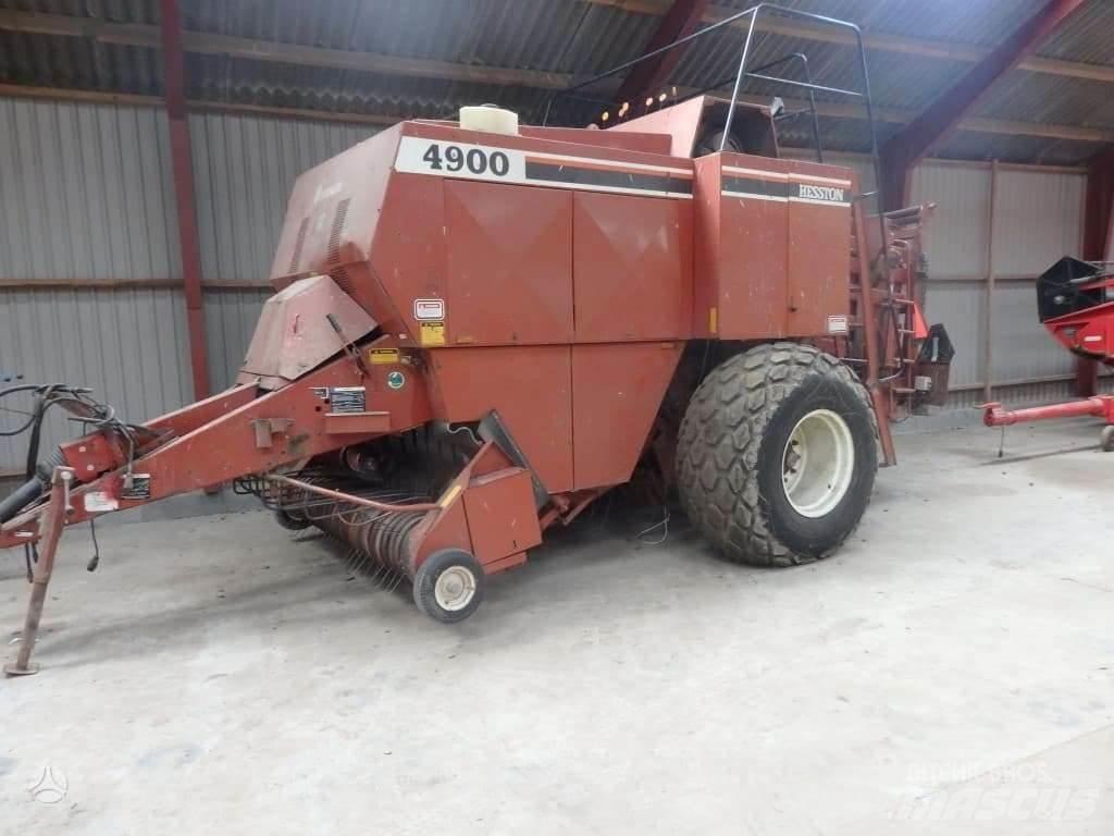 Hesston 4900 Рулонні прес-підбирачі