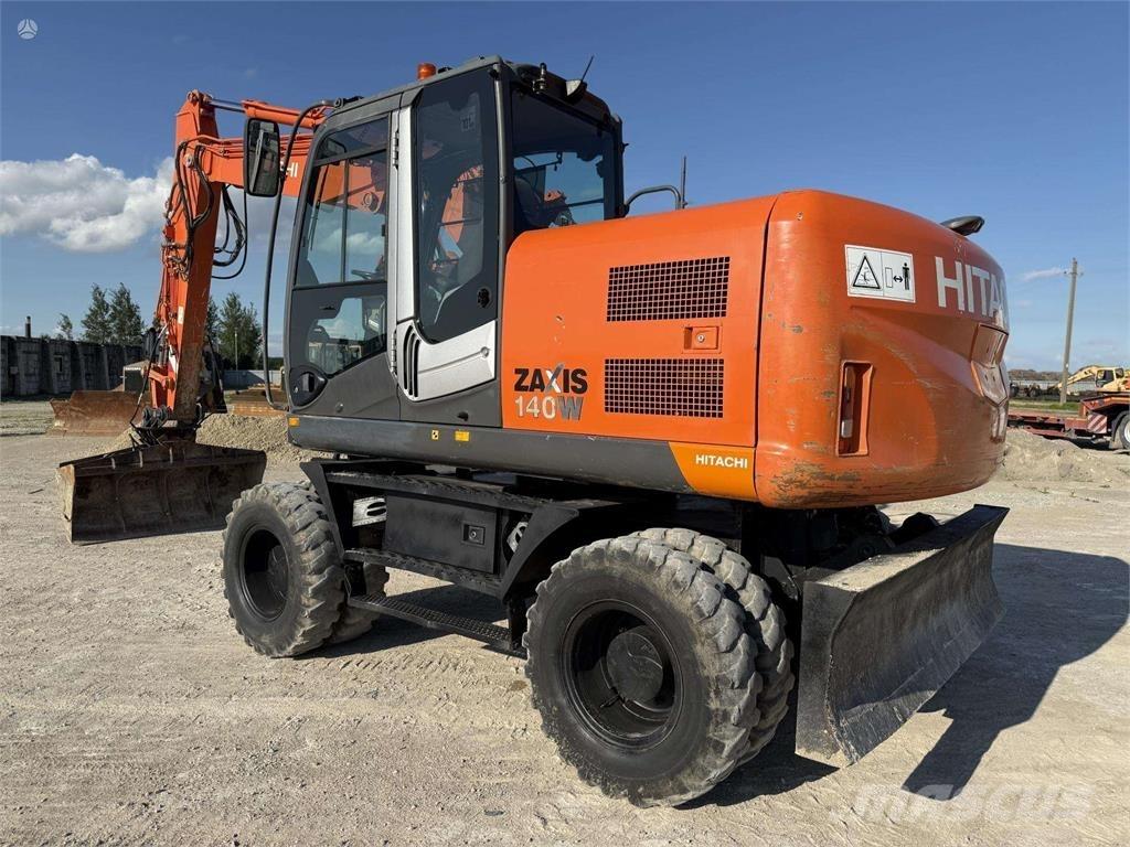 Hitachi ZX 140 W Колісні екскаватори