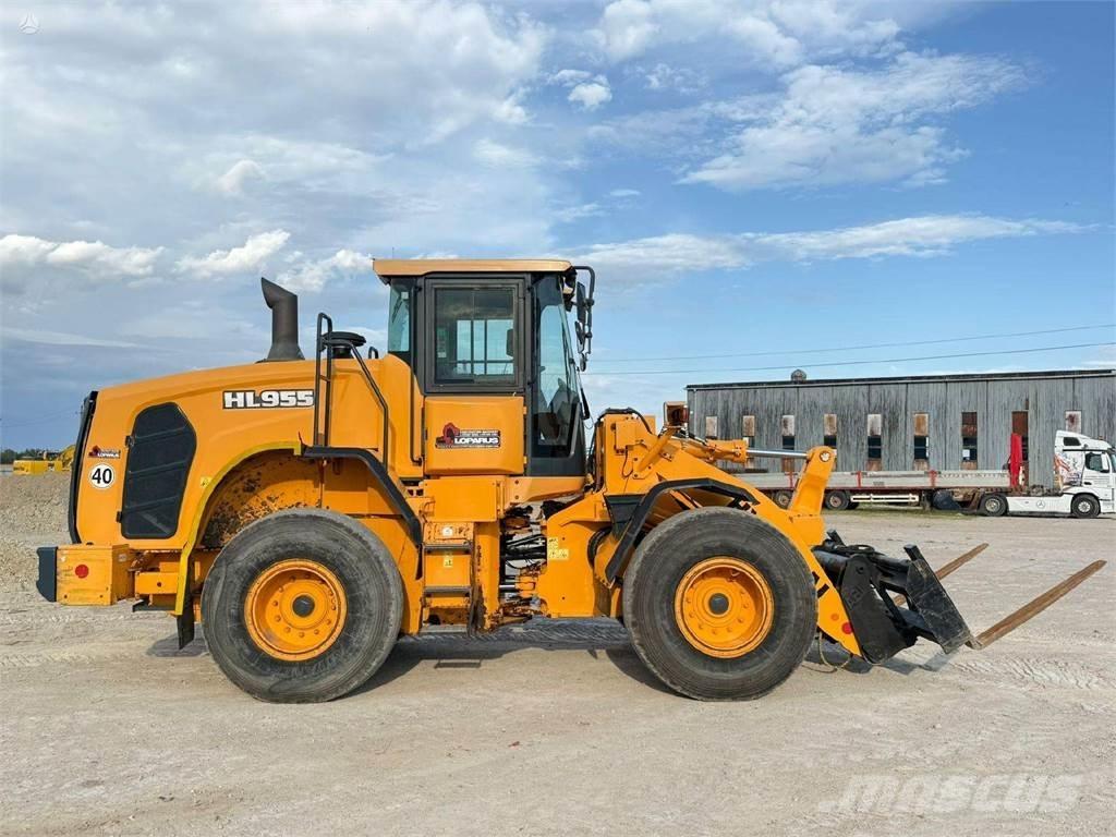 Hyundai HL 955 Фронтальні навантажувачі