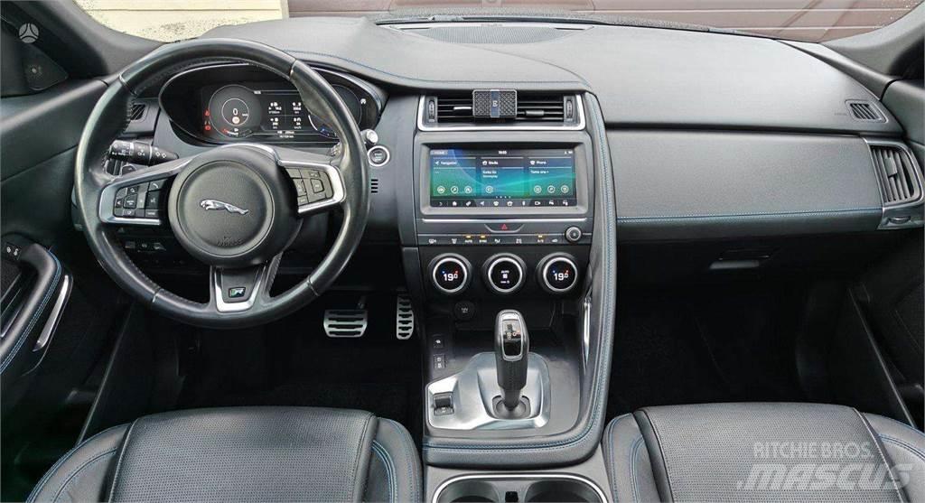 Jaguar  Автомобілі