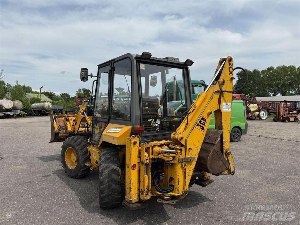 JCB 2CX Екскаватори-навантажувачі