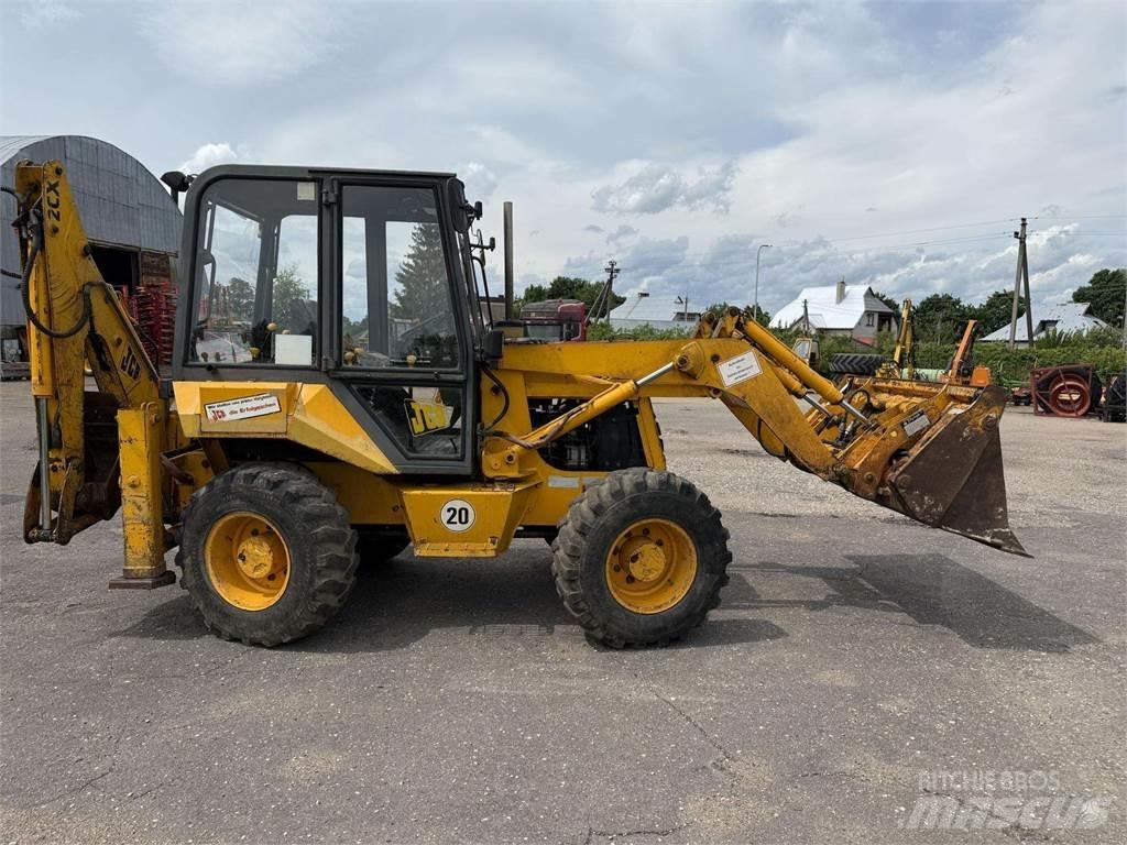 JCB 2CX Екскаватори-навантажувачі