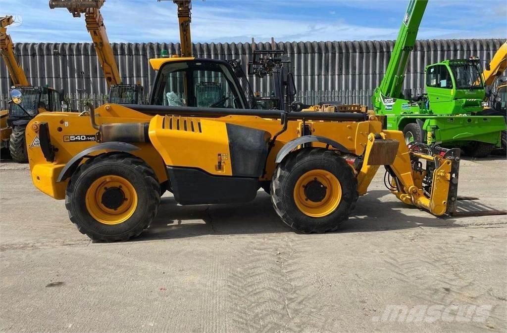 JCB 540-140 Телескопічні навантажувачі