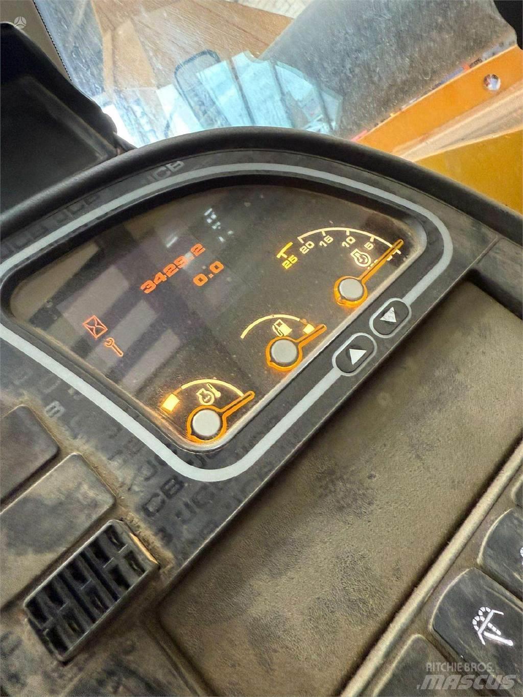 JCB 540-170 Телескопічні навантажувачі