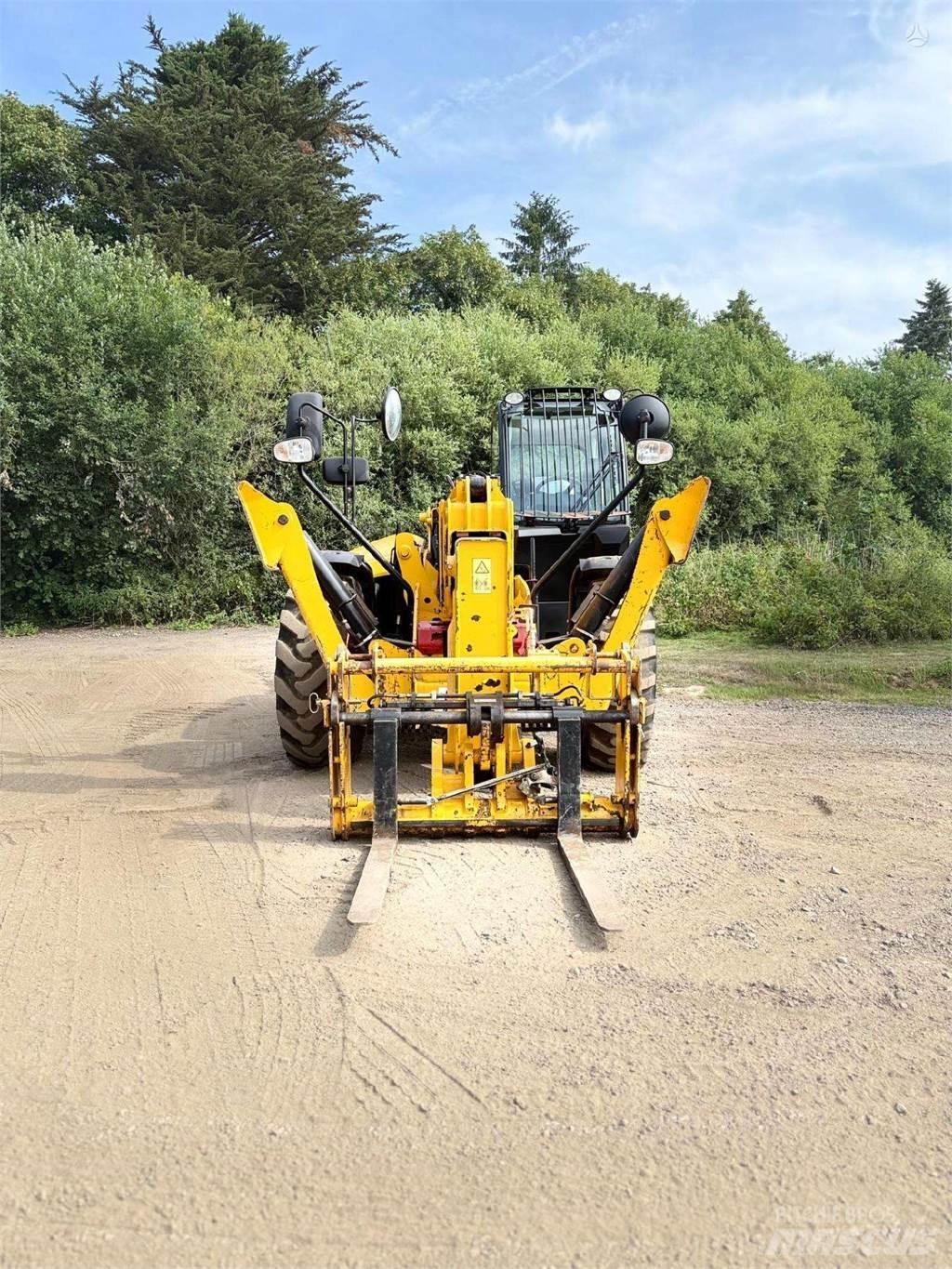 JCB 540-170 Телескопічні навантажувачі