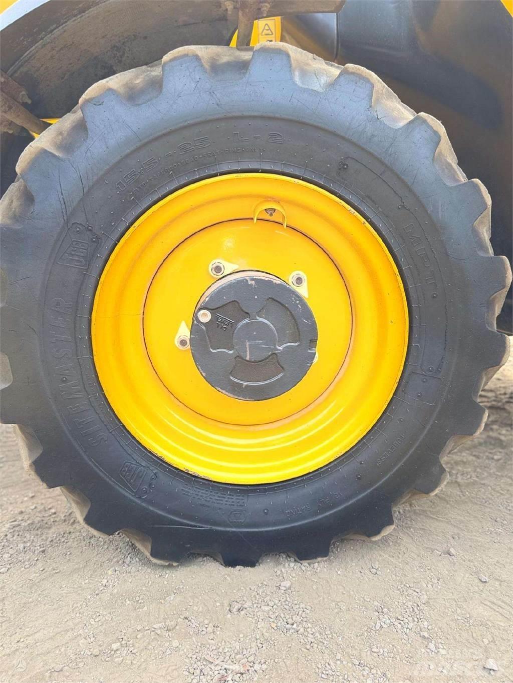 JCB 540-170 Телескопічні навантажувачі