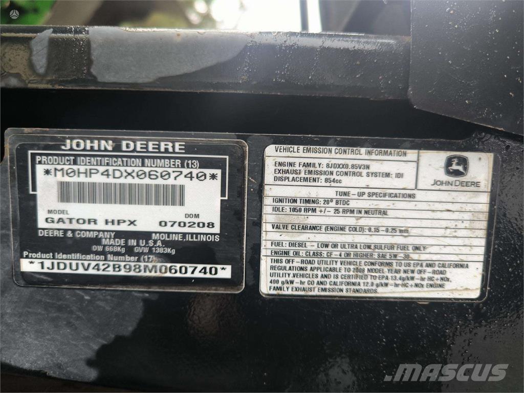 John Deere  Всюдиходи