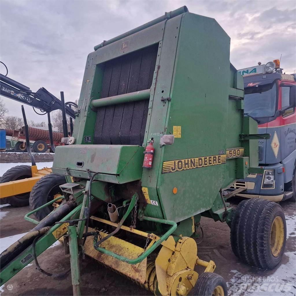 John Deere 590 Рулонні прес-підбирачі