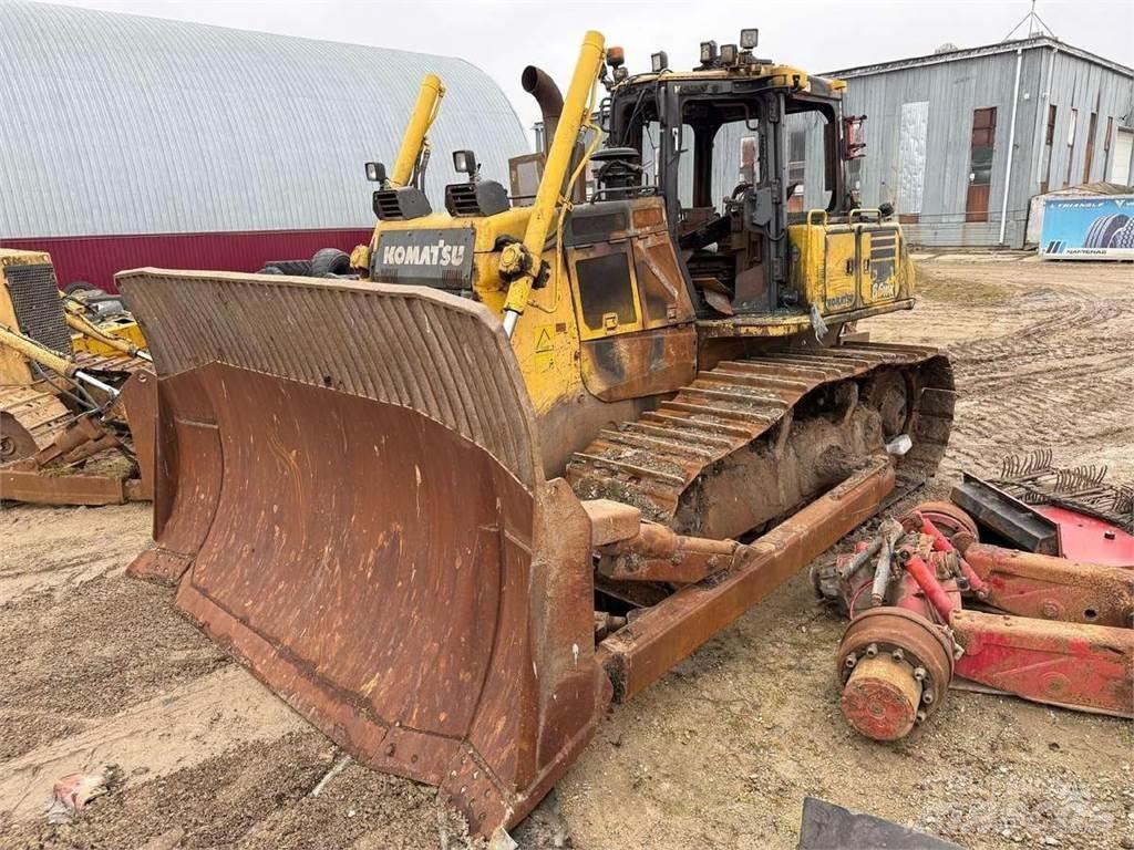 Komatsu D65WX-18 Гусеничні бульдозери