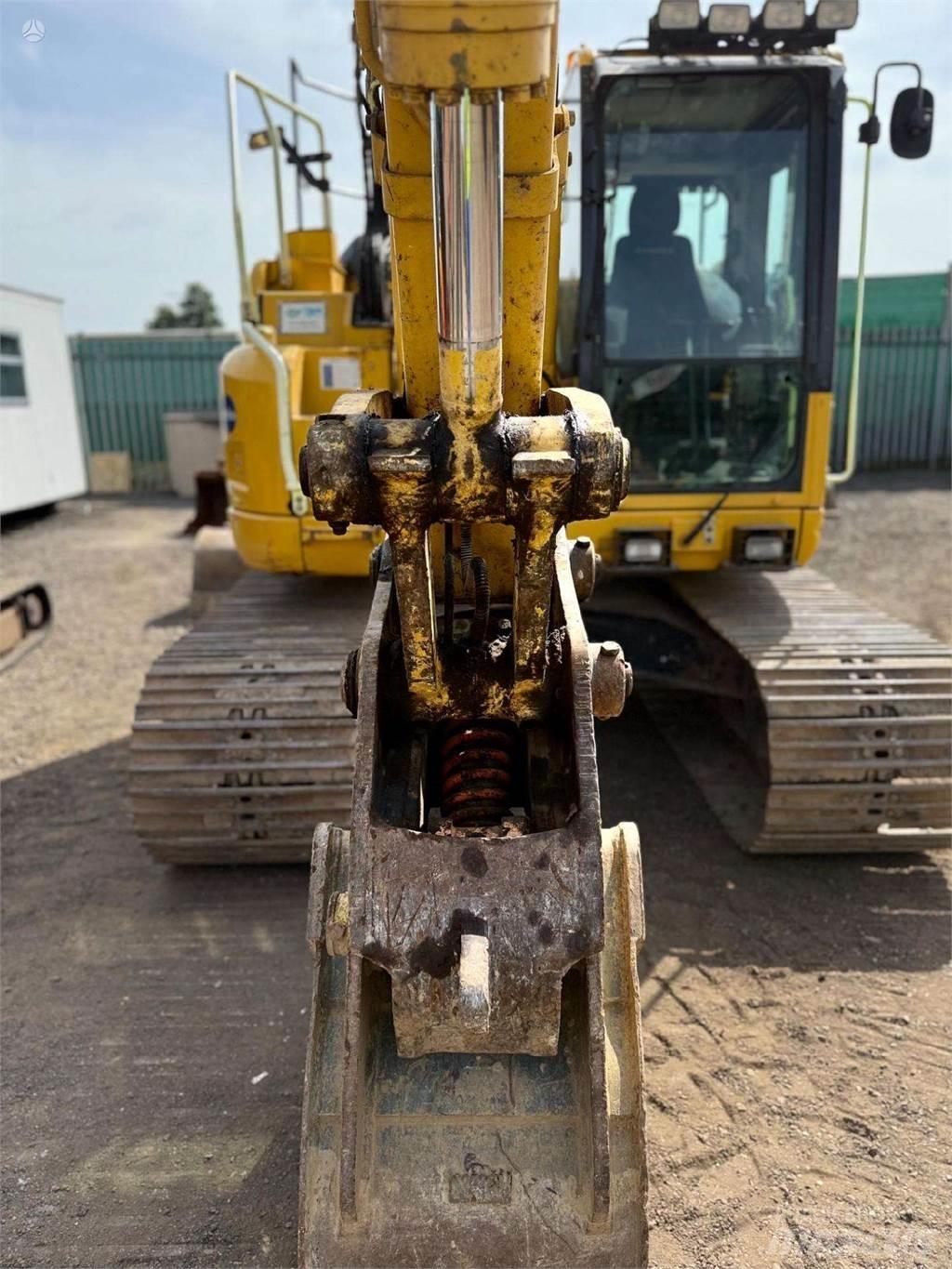 Komatsu PC138US Гусеничні екскаватори