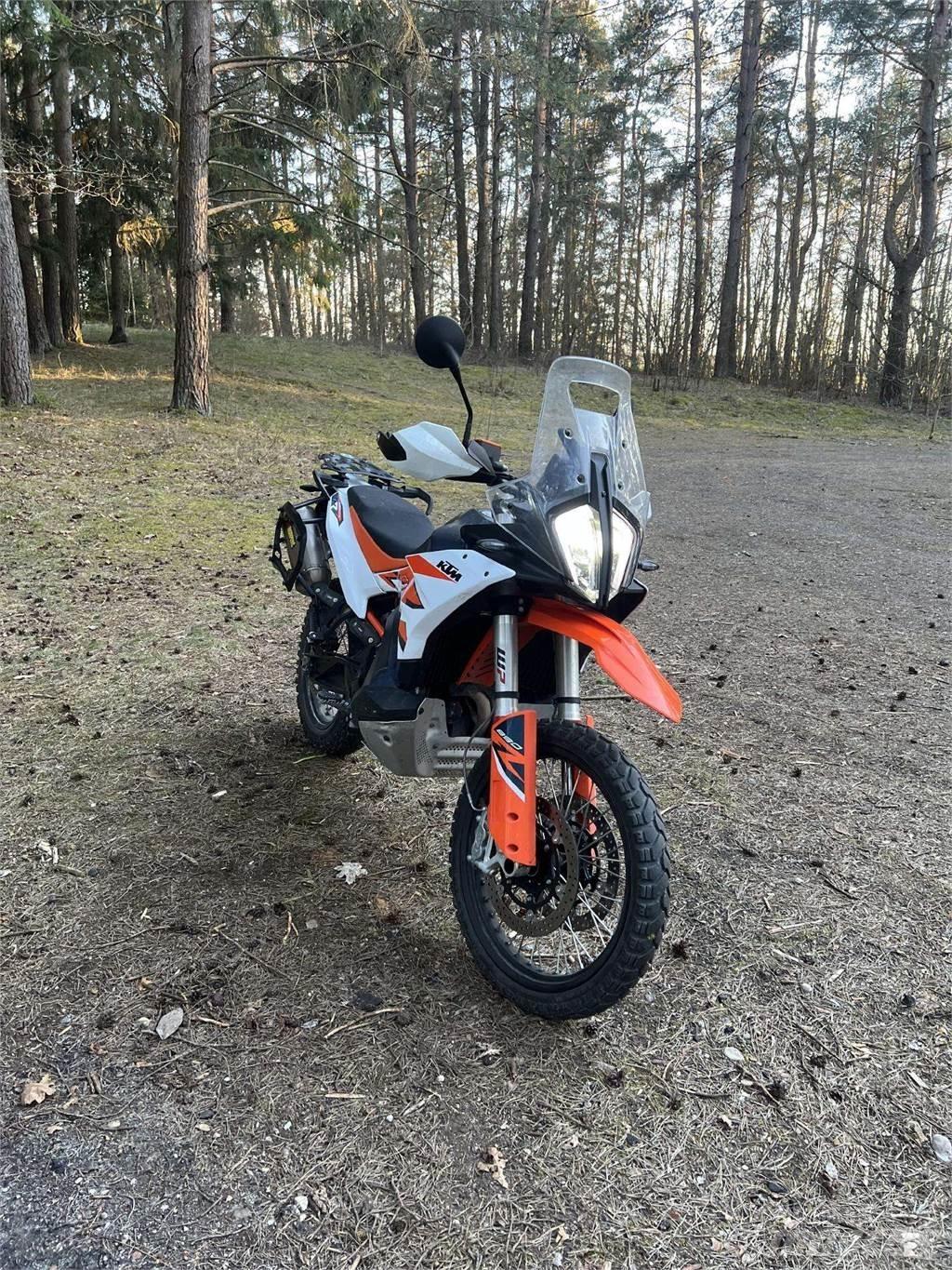 KTM  Всюдиходи