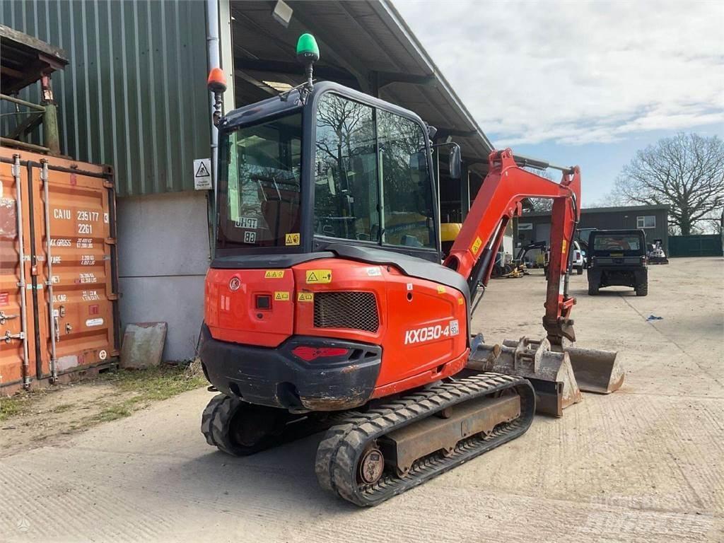 Kubota KX030-4 Міні-екскаватори < 7т