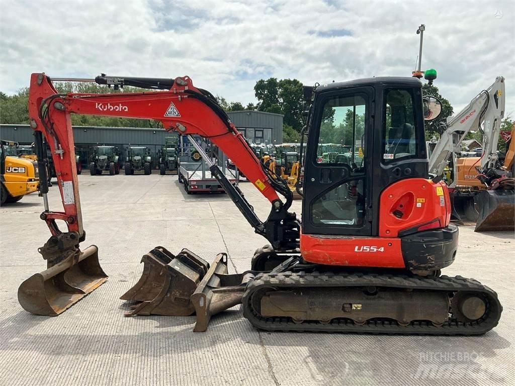 Kubota U55-4 Гусеничні екскаватори