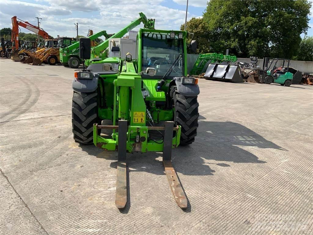 Merlo TF33.7 Фронтальні навантажувачі та екскаватори