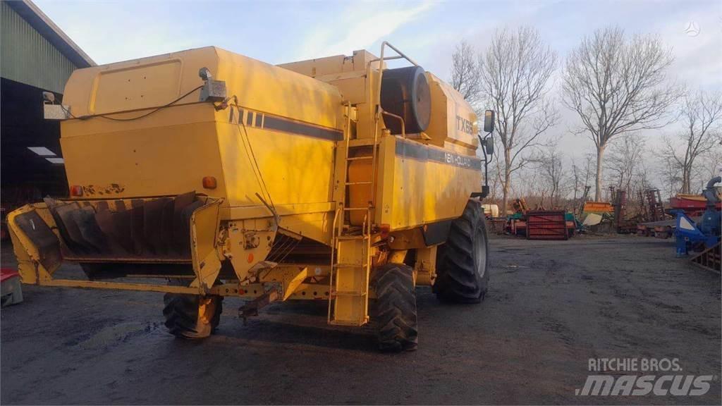 New Holland TX 66 Зернозбиральні комбайни