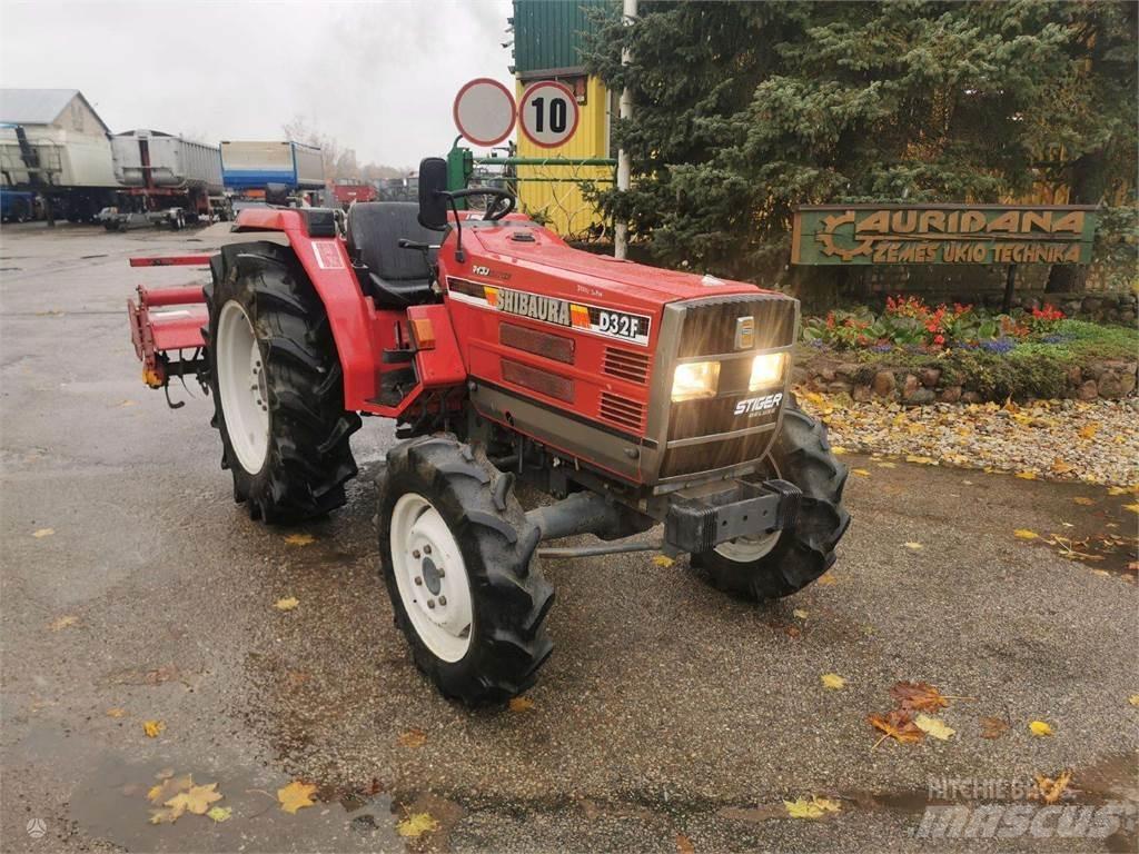 Shibaura D32f Трактори