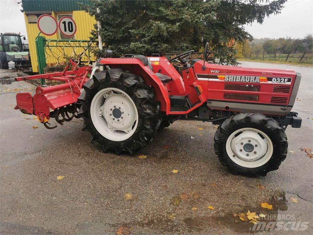 Shibaura D32f Трактори
