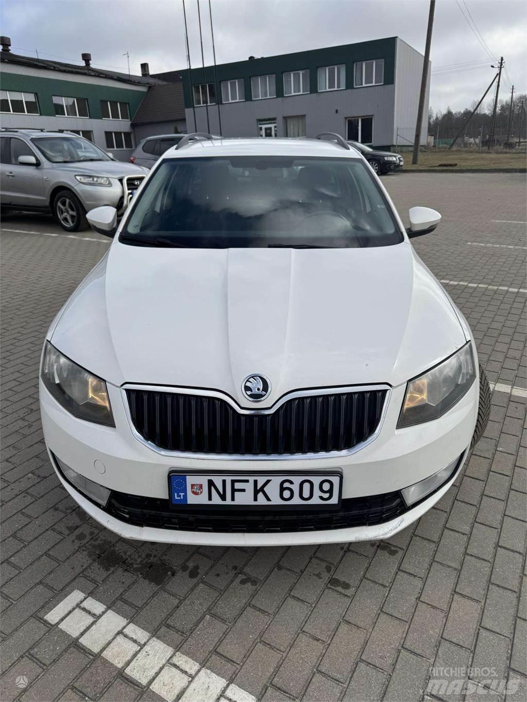 Skoda  Автомобілі