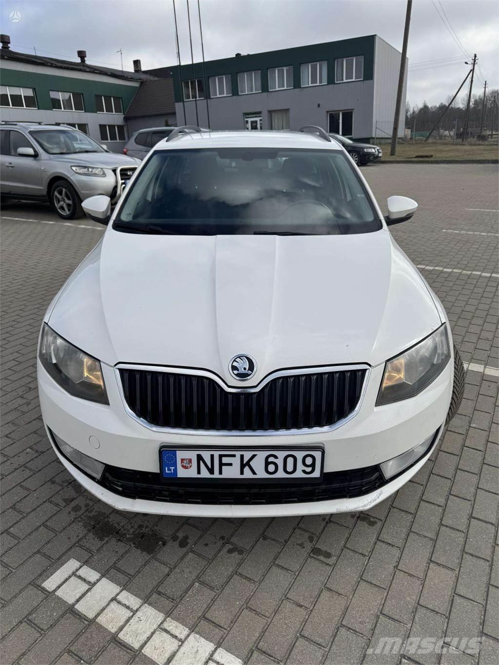 Skoda  Автомобілі