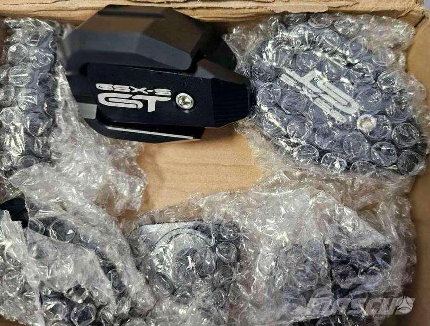 Suzuki  Мотовсюдиходи UTV